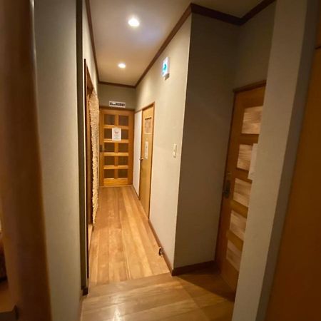 Tsuruya Guesthouse Hiroshima Extérieur photo