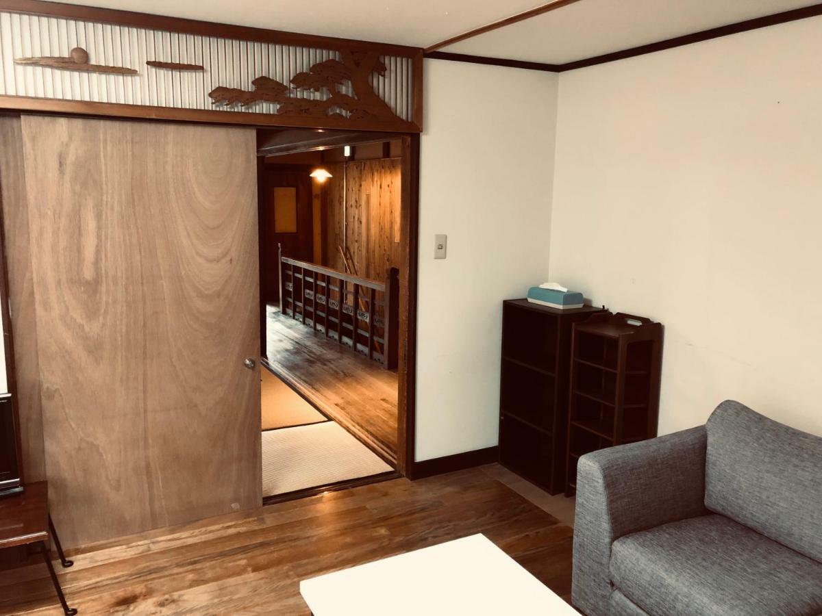 Tsuruya Guesthouse Hiroshima Extérieur photo