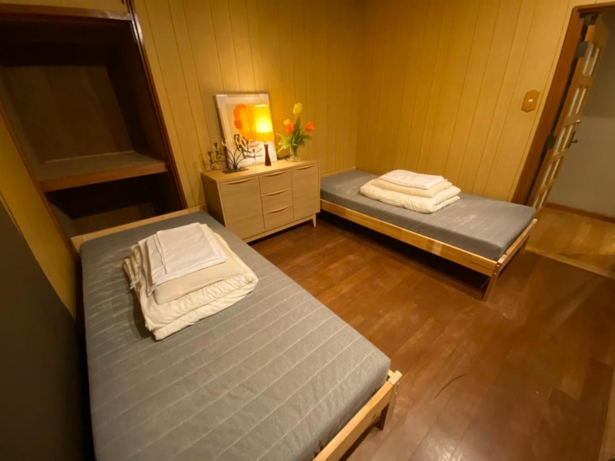 Tsuruya Guesthouse Hiroshima Extérieur photo